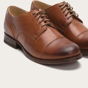 Frye Erin Oxford in Whiskey